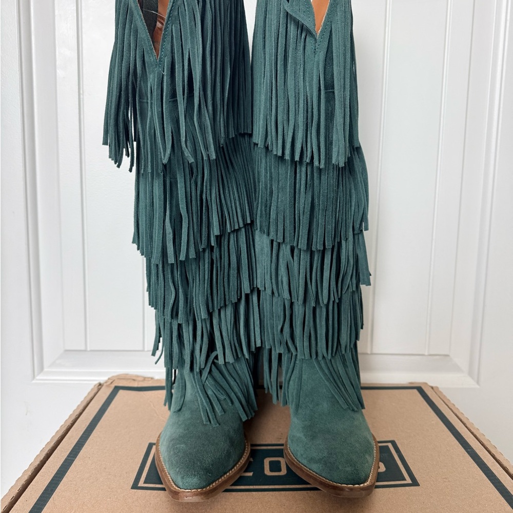 Fringe Dingo Knee-High Boots - Picture 2 of 4
